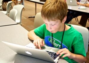 5581ba454163e2990895d4c8-1434565189259